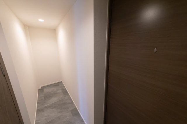 RESIDENCE　KOENJIの玄関|玄関です