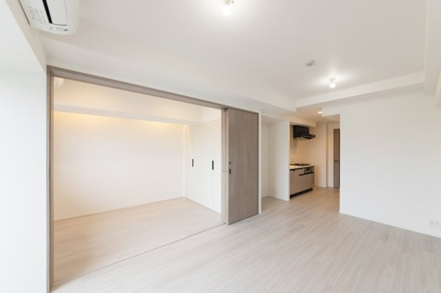 RESIDENCE　KOENJIの居間・リビング|ゆったり過ごせる居間です
