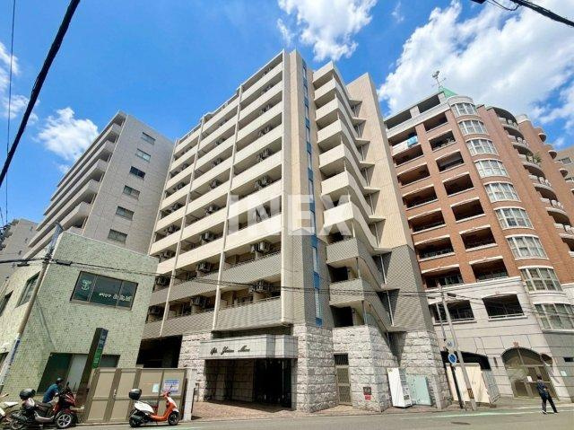 横浜市南区二葉町１丁目の賃貸マンションの外観