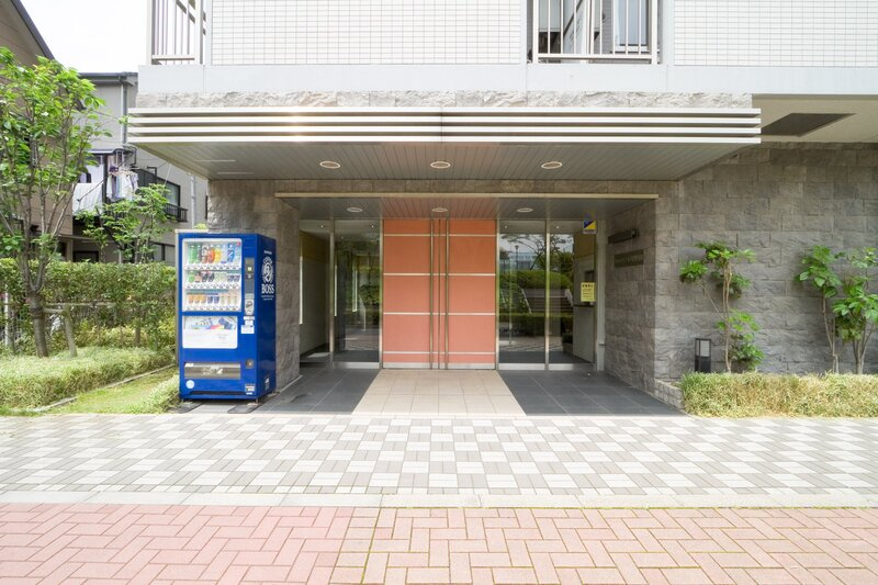 プロスペクト恩賜公園のエントランス|建物の内部です