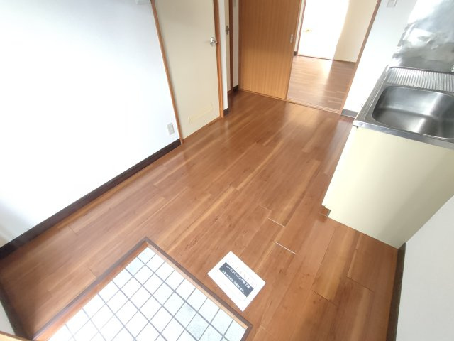 プラーズ松島の玄関
