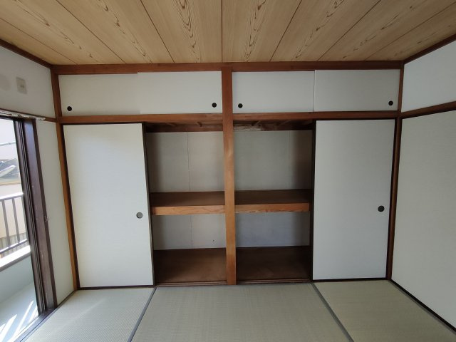 プラーズ松島の和室