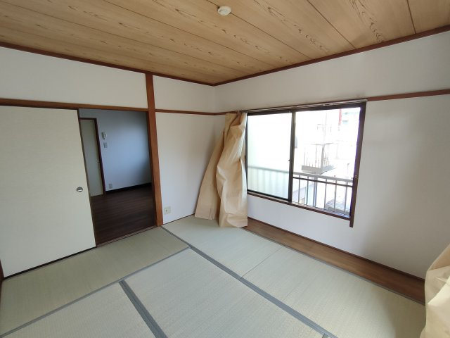 プラーズ松島の和室
