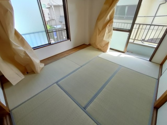 プラーズ松島の和室
