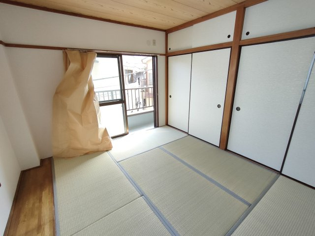 プラーズ松島の和室