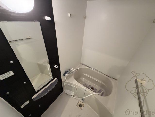 APRILE南森町の浴室