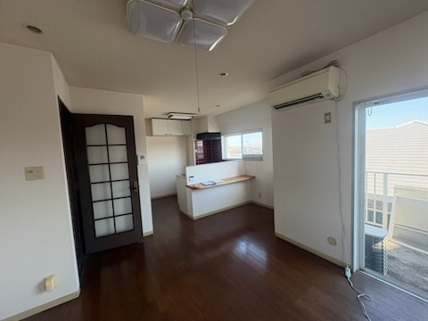 小山中央マンションの外観
