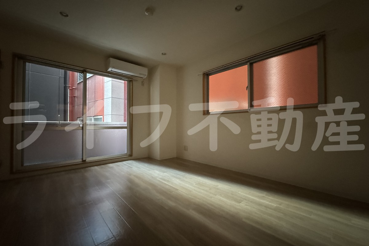 鶴橋末広ビルの内装|おしゃれな内装です
