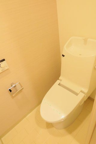 BRAVI南堀江のトイレ