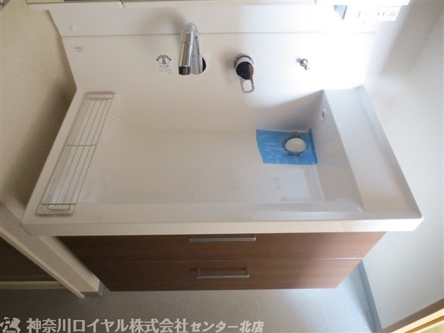 【独立洗面台】