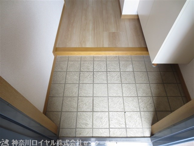 【玄関】