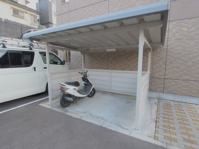 ベルジュ・シュシュの駐車場