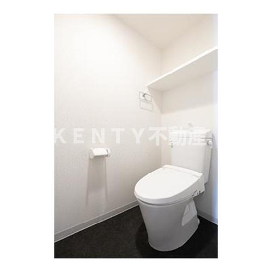 【トイレ】 | ビアンコネロ雪谷大塚 | 落ち着いた色調のトイレです