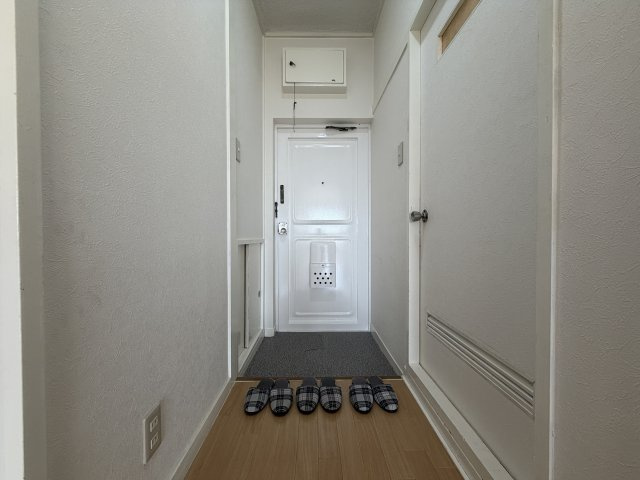 松風園ハウスA棟の玄関