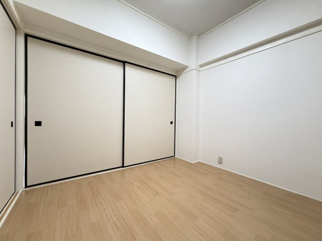 松風園ハウスA棟の洋室