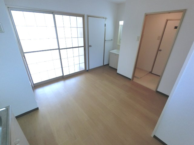 【内装】 | ヴェルサンリジェール　C | ＊ダイニングキッチンの写真です＊