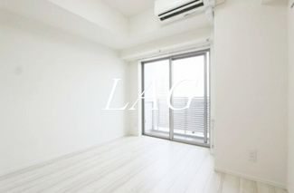 【居間・リビング】 | レアライズ川崎 | 洋室のお部屋です。