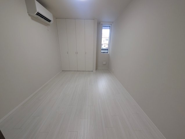 グランソレイユ三鷹の寝室