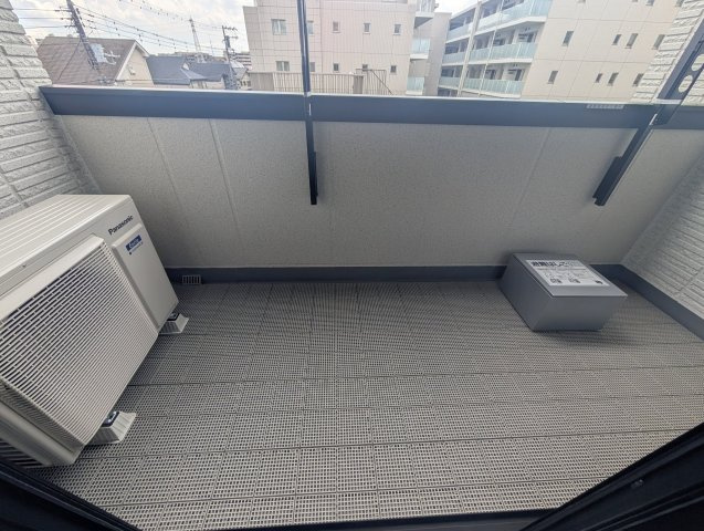 グランソレイユ三鷹のバルコニー