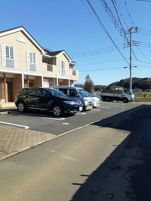 フレッサ　Ⅰの駐車場