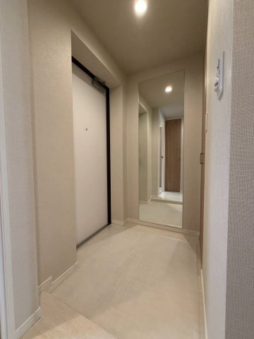 【エントランス】 | マジェスティハウス新宿御苑パークナード