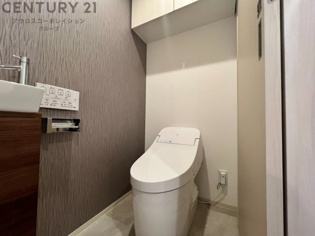 ウォシュレット付きのトイレです♪