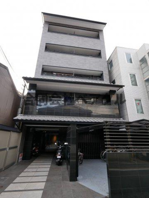 【外観】 | G・F四条烏丸 | 外はこのようになっています