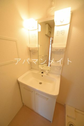 【洗面所】 | ヘリオトロープ | シャンプードレッサーです！