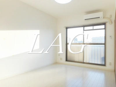 【居間・リビング】 | ＫＯＤＡヒルズ新小岩 | 洋室のお部屋です。