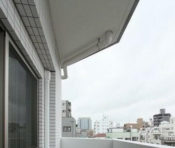 アゼスト東陽町のバルコニー