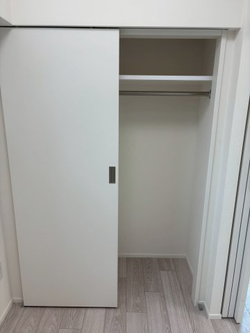 川崎市中原区新丸子東２丁目の賃貸マンションの収納
