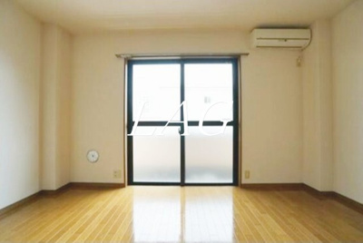 【居間・リビング】 | Ｍフラット | 洋室のお部屋です。