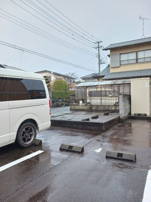【駐車場】 | ラフィネＴ | 駐車場です