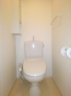 【トイレ】 | サンリット | ゆったりとした空間のトイレです
