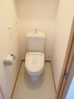 【トイレ】 | リバーサイドＢ | シンプルで使いやすいトイレです