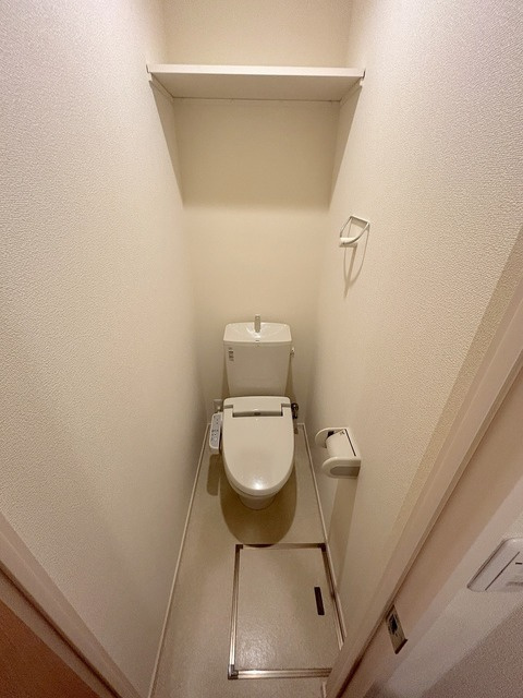 レオガーデンのトイレ|★ウォシュレット付トイレです♪