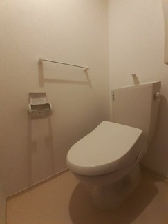 【トイレ】 | ビオーラＫⅠ | 清潔感のあるトイレです