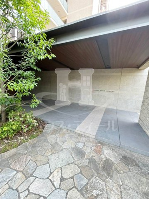 【エントランス】 | オハナ蕨錦町 | 建物の内部です