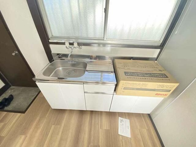 横浜市青葉区美しが丘４丁目のアパートのキッチン