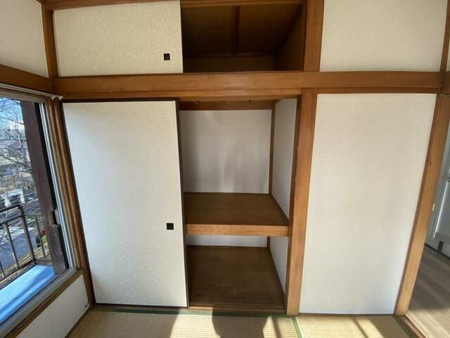 横浜市青葉区美しが丘４丁目のアパートの収納