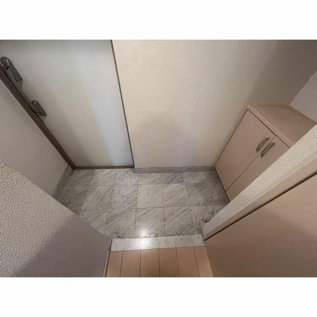 井の頭マンションの玄関