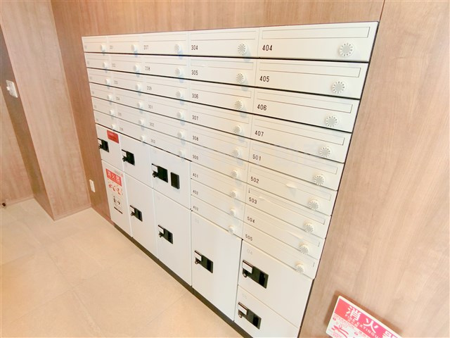 セル エット ルミエールのその他共用部分|宅配BOXメールBOX