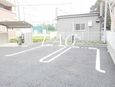 【駐車場】 | ウエストウィング | 駐車場です。