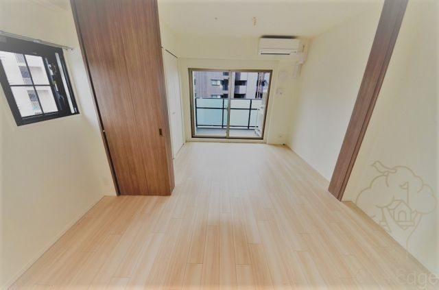 エス・キュート梅田中崎町の洋室