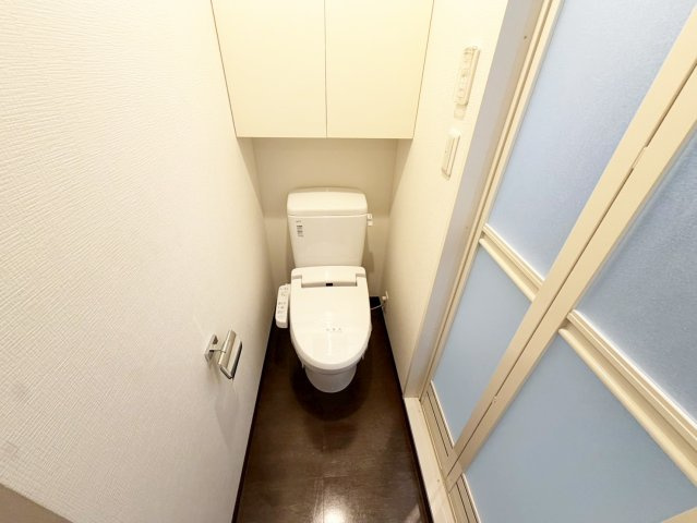 ハピネス江坂のトイレ