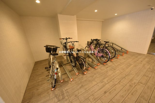 アンビシャス鎗屋町