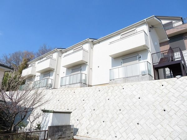 横浜市保土ケ谷区宮田町３丁目のアパートの外観