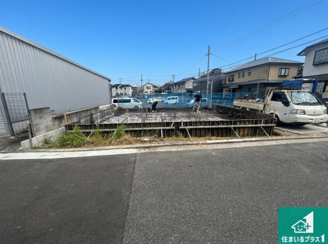 ◆堺市東区日置荘西町　新築一戸建ての外観|周辺は落ち着いた街並みの住宅地！子育てがしやすい住環境です！まだ未完成ですが、現地でしかわからない事もございます。是非一度ご覧ください。