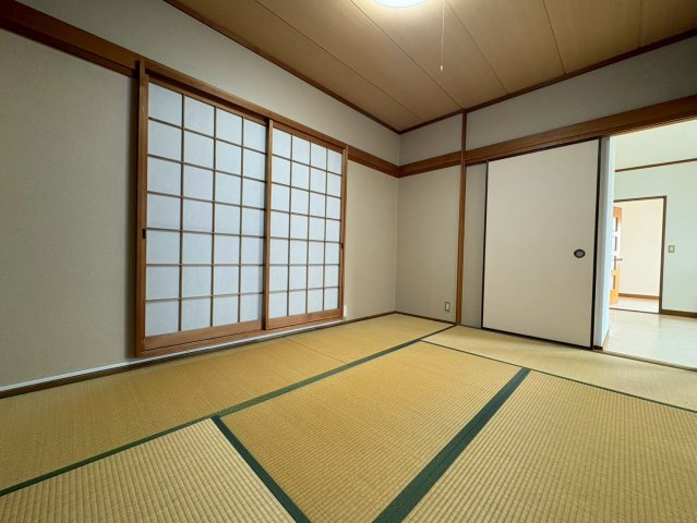 【寝室】 | メゾンあいらんど