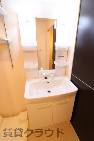 ソフィアクレールAの洗面所|朝の準備に便利なシャンプードレッサー